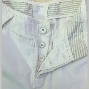 Rare Euro Unisex Levi’s 31 x 32 Button fly denim jeans